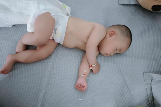 寿光宝宝咳嗽发烧拉肚子